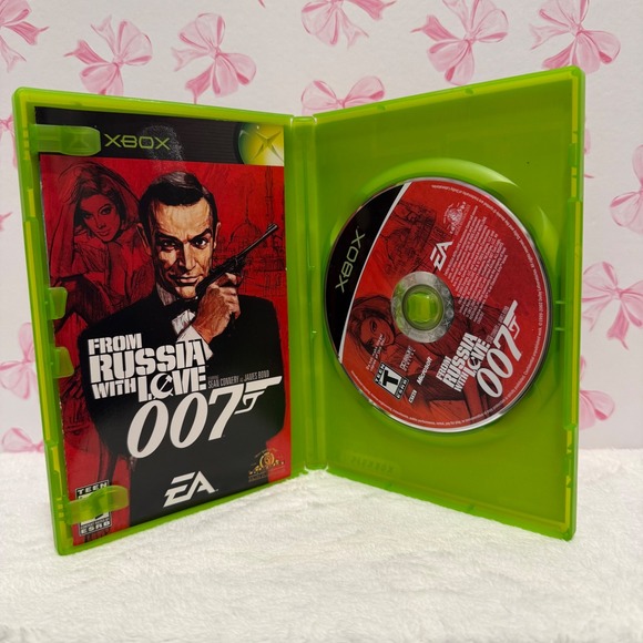 From Russia With Love 007 James Bond (Microsoft Xbox, 2005) Complete with Manual - Picture 3 of 4